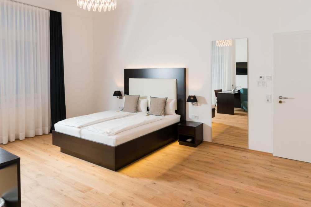 Room image 5